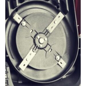 K&eacute;st&aacute;rcsa Robolinho&reg; 500 E/500 I robotfűny&iacute;r&oacute;hoz