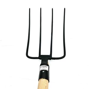 Vasvilla 4 ágú kovácsolt fekete nyéllel